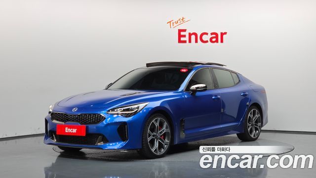 Kia Stinger 2019 — photo 1