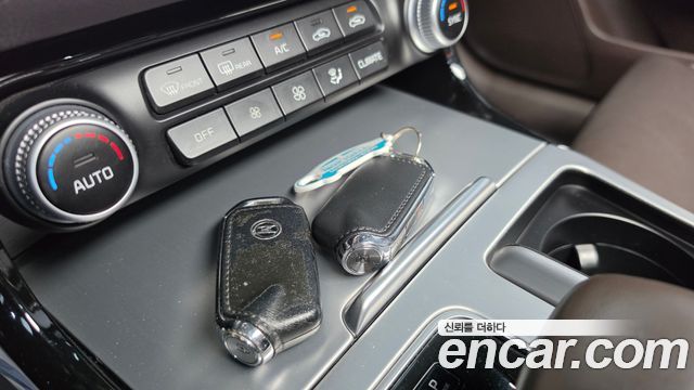 Kia Stinger 2019 — photo 21