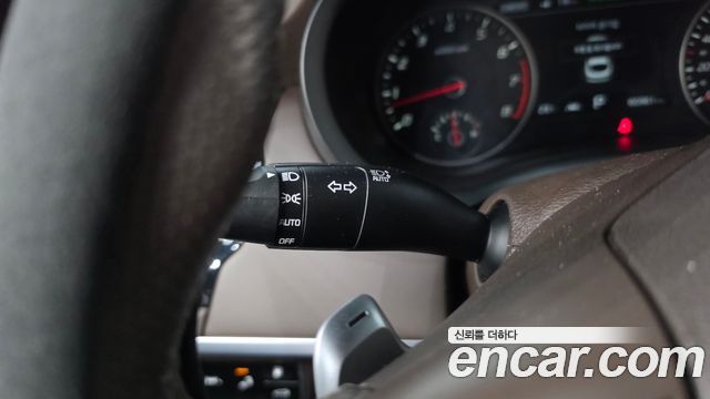 Kia Stinger 2019 — photo 27