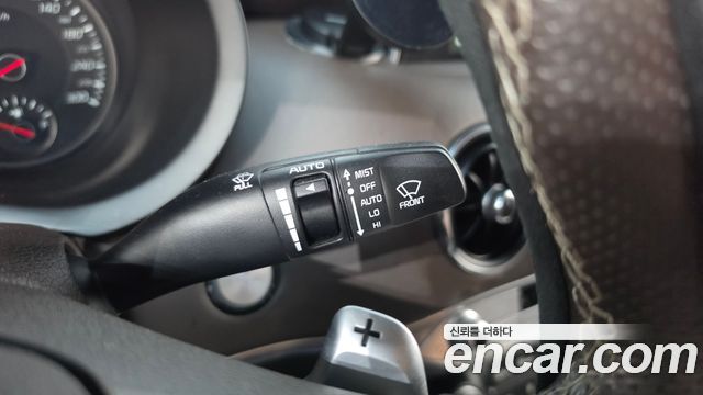 Kia Stinger 2019 — photo 28