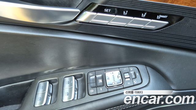 Genesis EQ900 2016 — photo 7