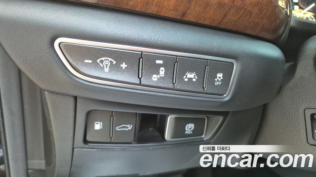 Genesis EQ900 2016 — photo 8