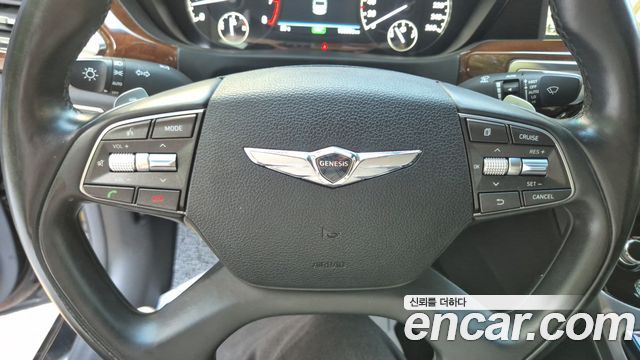 Genesis EQ900 2016 — photo 11