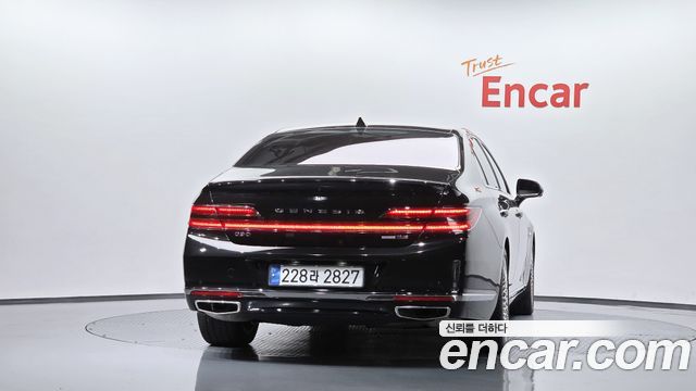 Genesis G90 2019 — photo 4