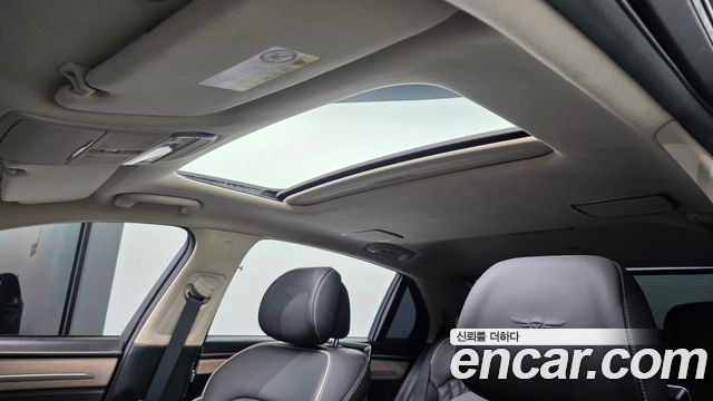 Genesis G90 2019 — photo 34