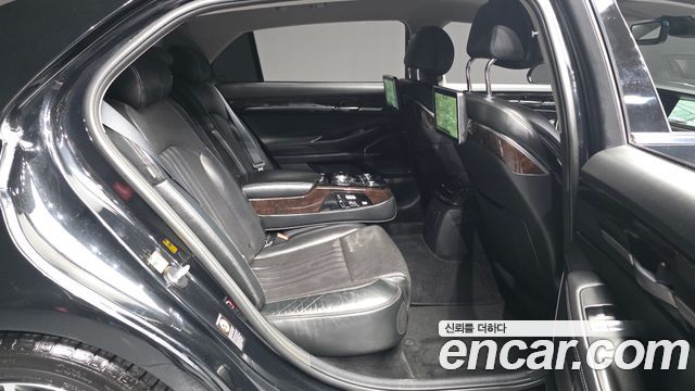 Genesis EQ900 2016 — photo 18
