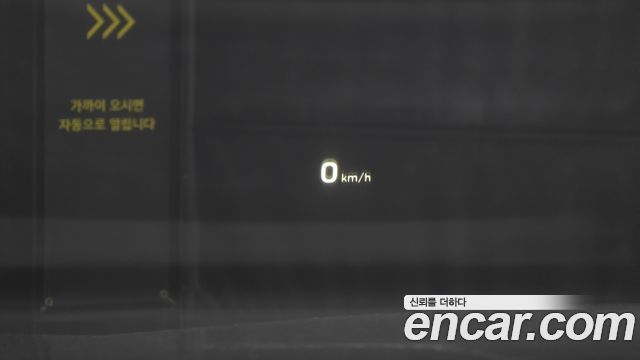 Genesis EQ900 2016 — photo 22