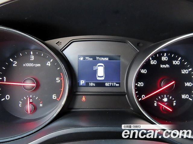 Kia Canival 2019 — photo 8