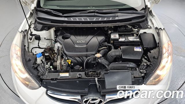 Hyundai AVANTE 2011 — photo 6