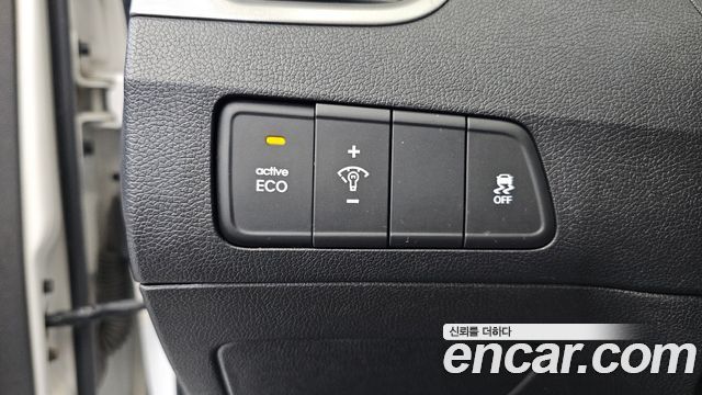 Hyundai AVANTE 2011 — photo 14