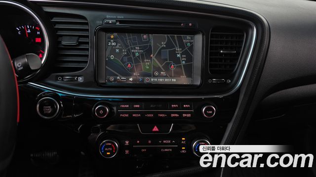 Kia K5 2014 — photo 18
