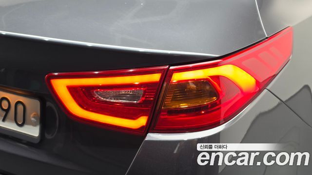 Kia K5 2014 — photo 9