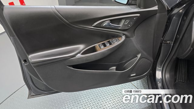 Chevrolet Korea Malibu 2017 — photo 14