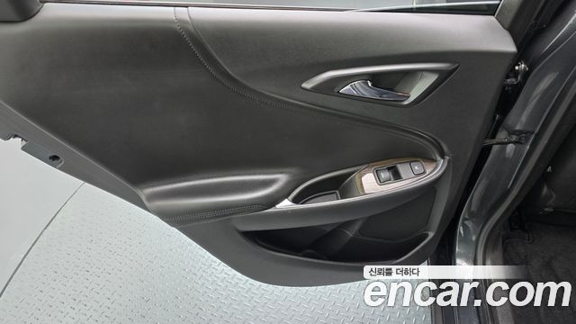 Chevrolet Korea Malibu 2017 — photo 15