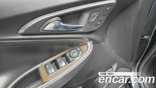 Chevrolet Korea Malibu 2017 — photo 27