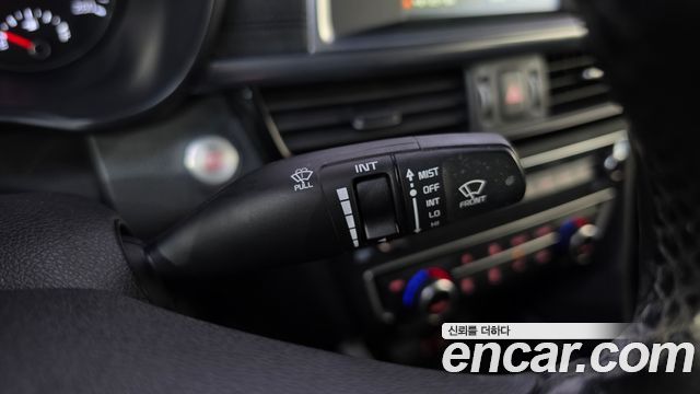Kia K5 2016 — photo 27