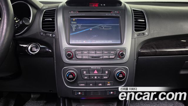 Kia Sorento 2013 — photo 13