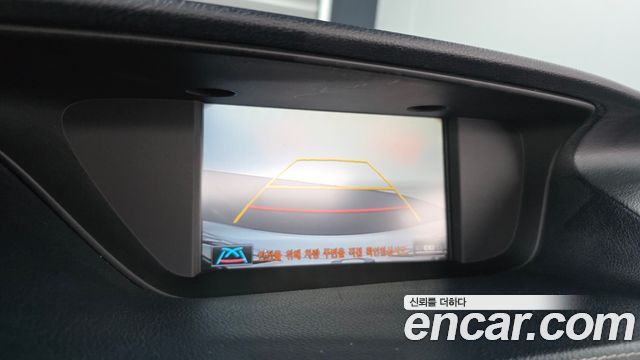 Lexus ES 2015 — photo 16