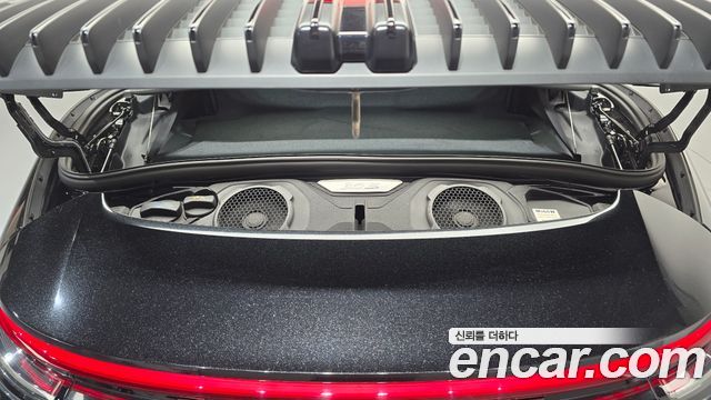 Porsche 911 2022 — photo 15