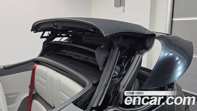 Porsche 911 2022 — photo 16