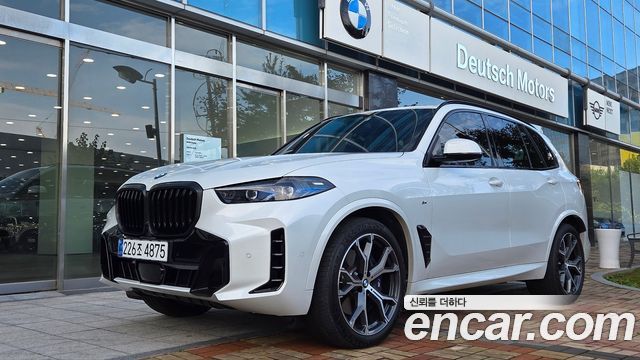 BMW X5 2026 — photo 1