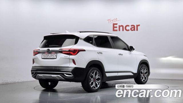 Kia Seltos 2020 — photo 2