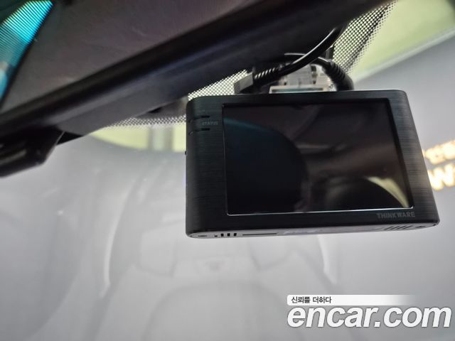 Hyundai AVANTE 2013 — photo 18