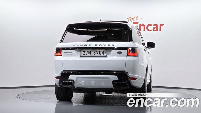 Land Rover Range Rover Sport 2018 — photo 4