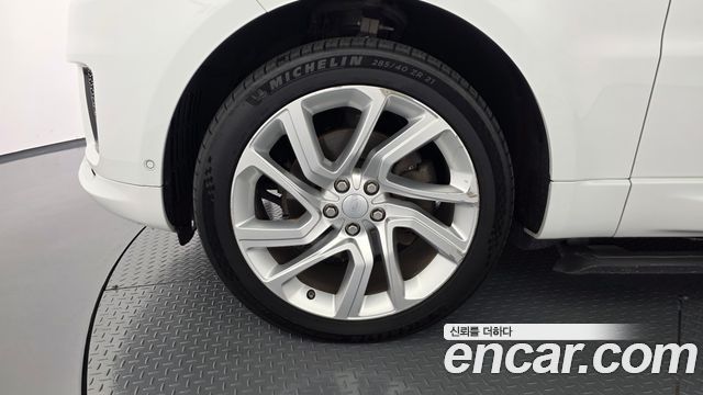 Land Rover Range Rover Sport 2018 — photo 5