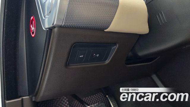 Land Rover Range Rover Sport 2018 — photo 28