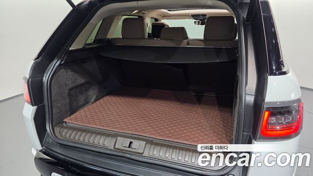 Land Rover Range Rover Sport 2018 — photo 34