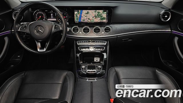 Mercedes-Benz E-Class 2018 — photo 7