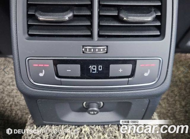 Audi A4 2021 — photo 16