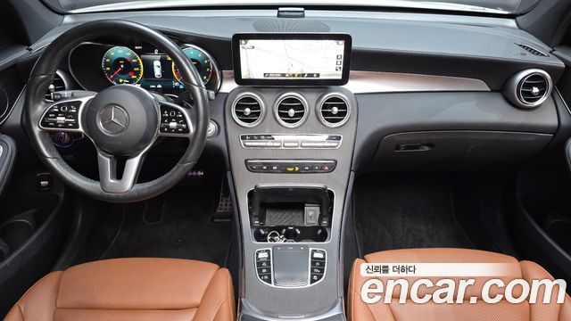 Mercedes-Benz GLC-Class 2021 — photo 7