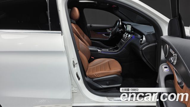 Mercedes-Benz GLC-Class 2021 — photo 11