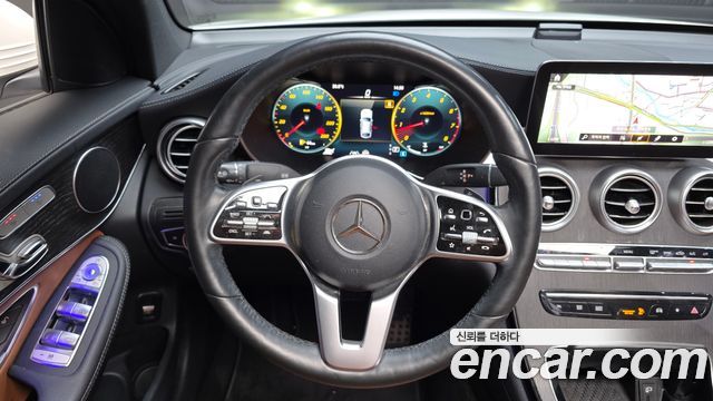 Mercedes-Benz GLC-Class 2021 — photo 13
