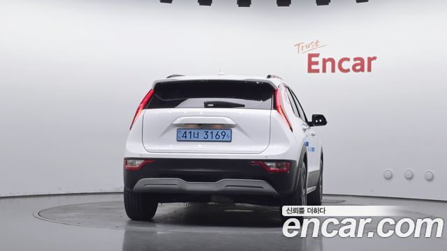 Kia Niro 2023 — photo 4