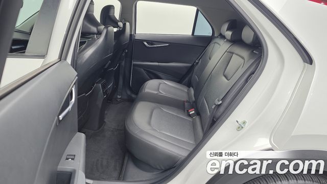 Kia Niro 2023 — photo 23