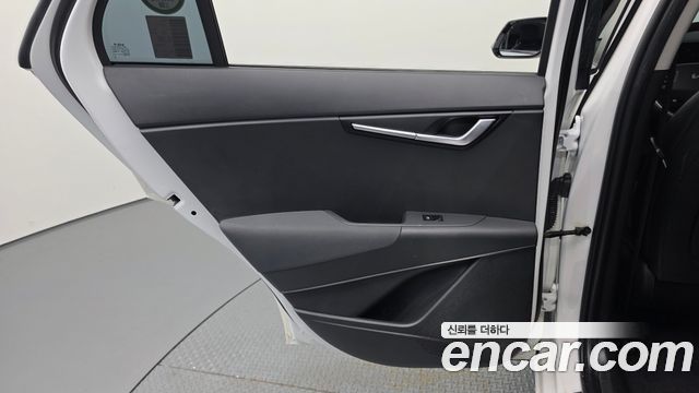 Kia Niro 2023 — photo 15