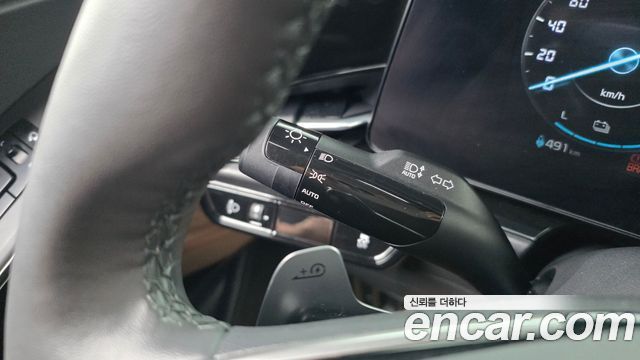 Kia Niro 2023 — photo 28