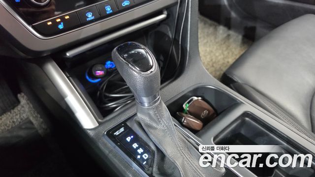 Hyundai Sonata 2016 — photo 12
