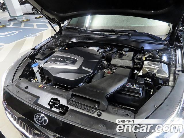 Kia K7 2018 — photo 4