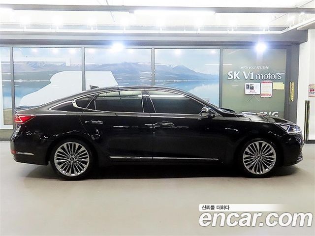 Kia K7 2018 — photo 8