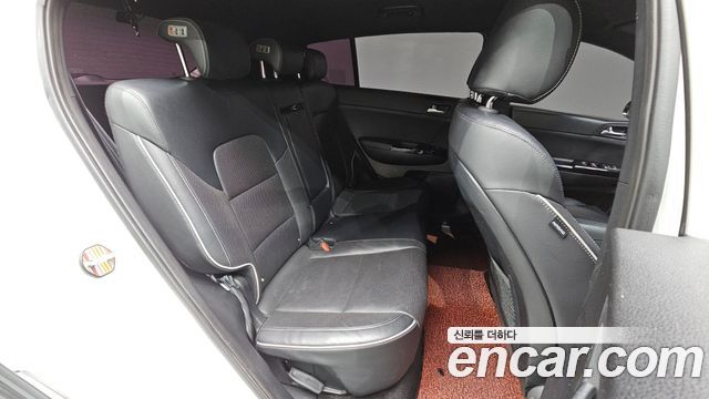 Kia Sportage 2019 — photo 17