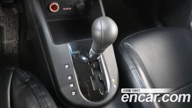 Kia Porte 2013 — photo 9
