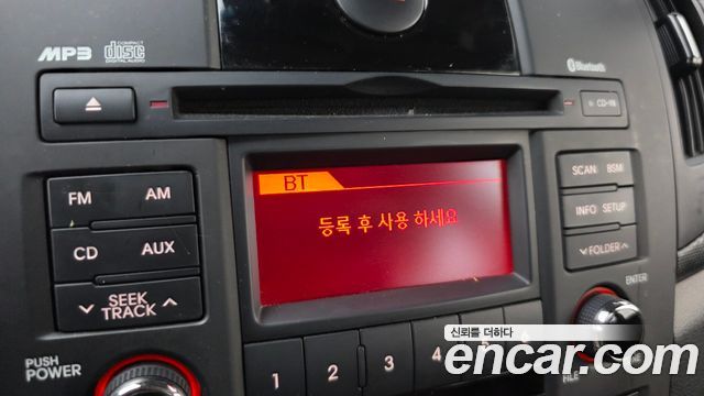 Kia Porte 2013 — photo 16