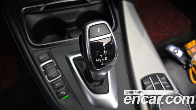 BMW 4-Series 2018 — photo 9