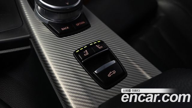 BMW 4-Series 2018 — photo 18