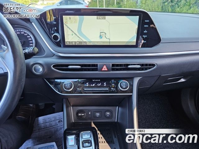 Hyundai Sonata 2022 — photo 7