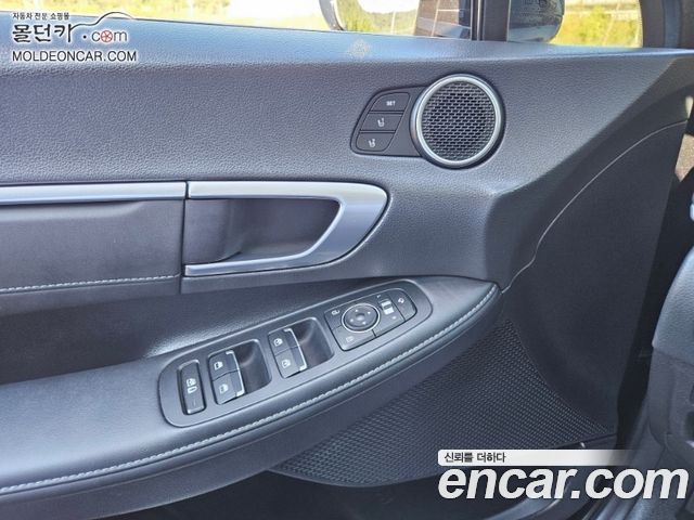Hyundai Sonata 2022 — photo 10